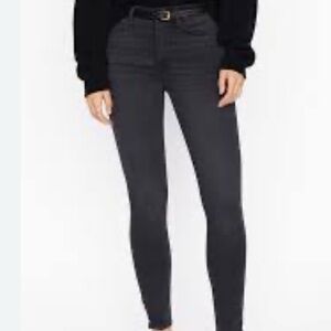 FRAME Le High Skinny Jeans in Nightfall Wash Size 26